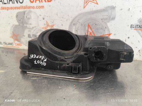 Foto 3ª: Tapa Exterior Combustible Peugeot Expert ASPHALT STANDARD 120CV 88KW FURGON [YHV] (2023)