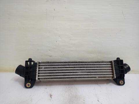 Intercooler Ford Mondeo GHIA 06.2003 ) D) 131CV