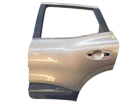 Foto 3ª: Puerta Trasera Izquierda Renault Kadjar 1.6 DCI 130 HLA4) (2015)