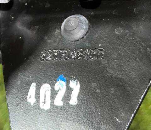 Foto 3ª: Cerradura Puerta Trasera Derecha Renault Express ADVANCE BLUE DCI DIESEL FAP 75CV 55KW [K9K U8] (2021)