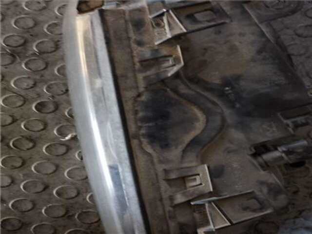 Foto 2ª: Faro Derecho Bmw Serie 5 518 2.5 523I [2.5 LTR. - 125 KW 24V CAT] [M52 B25 (25 6 S3)]