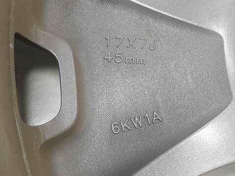 Foto 2ª: LLanta Aleacion Nissan NP300 2.3 DCI D 190CV [YS23] (2015)