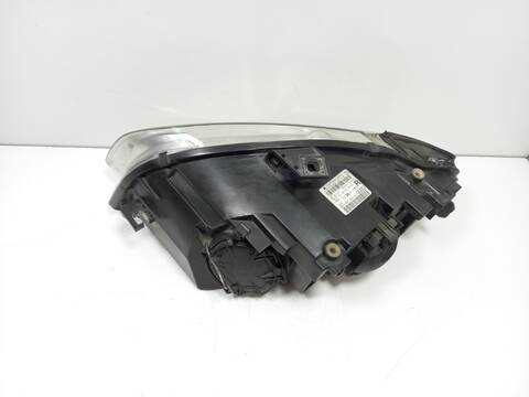 Foto 3ª: Faro Derecho Audi A4 BLB BERLINA (2005)