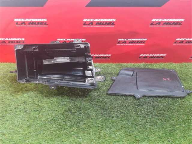 Caja Reles Fusibles Renault Master 2.3 DCI 125 FWD FV0C FV0D FV0G FV0H FV0J FV0K) 125CV 92KW FURGONETA