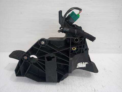 Foto 2ª: Pedal Freno Renault Trafic L1H1 2 7T 95CV [R9M413] (2014)