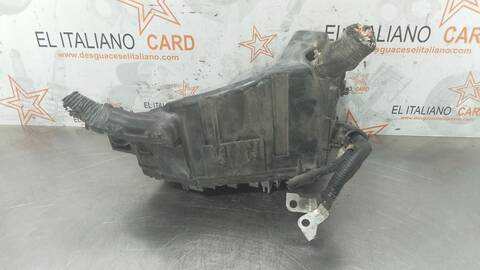 Foto 3ª: Caja Reles Fusibles Subaru Outback EXECUTIVE PLUS 150CV 110KW [EE20] (2015)