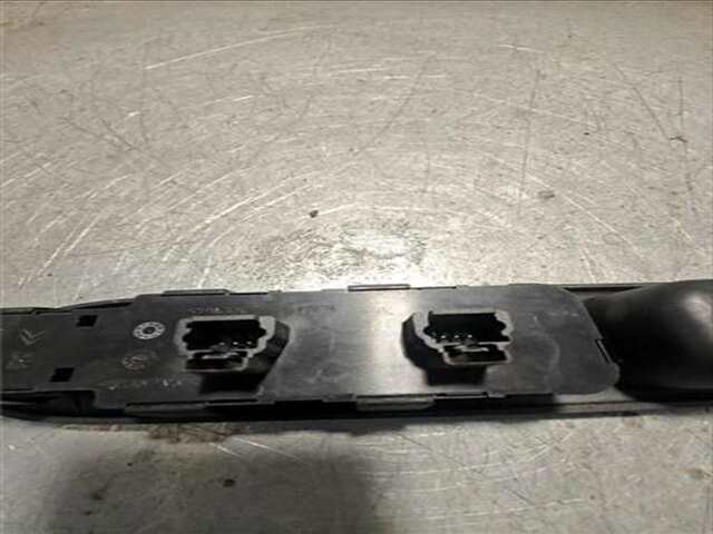 Foto 3ª: Botonera Elevalunas Peugeot 307 2.0 BREAK XR [2.0 LTR. - 66 KW HDI CAT] [RHY]