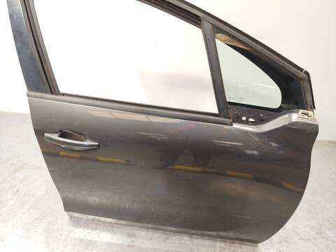 Foto 4ª: Puerta Delantera Derecha Peugeot 208 1.2 VTI 82 82CV 60KW [HMR (EB2FA)] (2018)