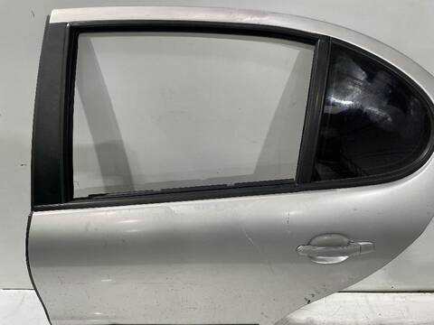 Foto 3ª: Puerta Trasera Izquierda Seat Leon STELLA 75CV [AXP] (1999)