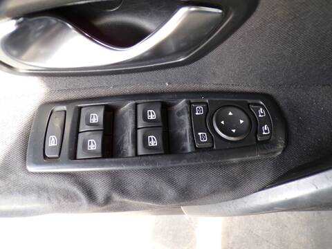 Botonera Elevalunas Renault Megane F9Q872 III SPORT TOURER