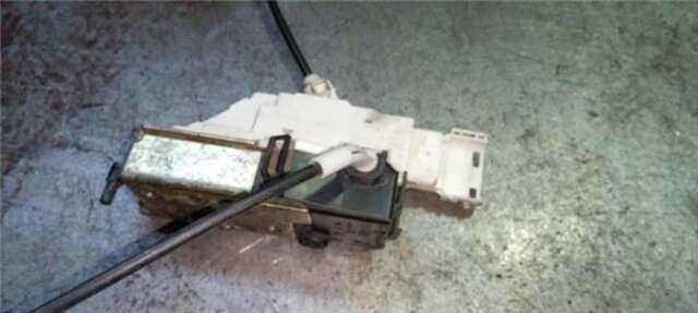 Cerradura Puerta Delantera Derecha Peugeot 407 2.0 HDI 135