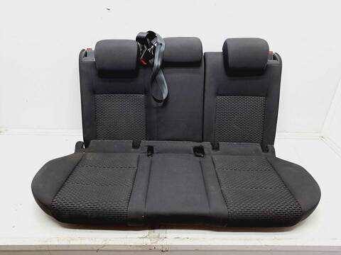 Asientos Traseros Volkswagen Golf 102CV 75KW