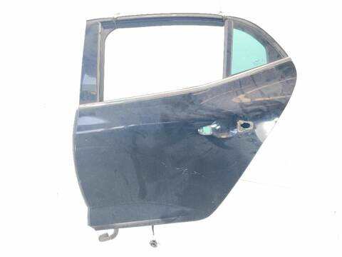 Foto 2ª: Puerta Trasera Izquierda Renault Megane 1.3 TCE 115 B9N9) (2015)