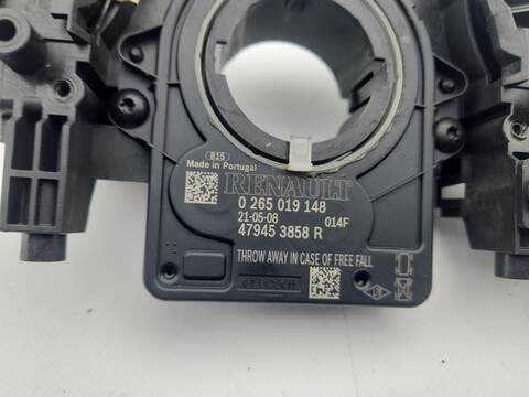 Foto 3ª: Mando Multifuncion Dacia Sandero 1.0 TCE 90 91CV 67KW [H4D 470] (2021)