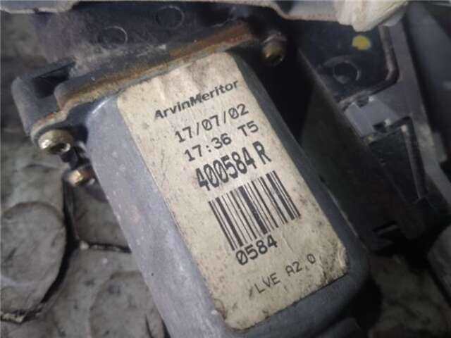 Foto 3ª: Elevalunas Eléctrico Trasero Derecho Peugeot 307 1.6 16V [NFU (TU5JP4)]