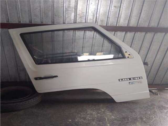 Puerta Delantera Derecha Mercedes 100 D (631.332. 631.342)