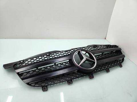 Rejilla Delantera Mercedes Sprinter 310/313/316 CDI 906.135) 129CV 95KW