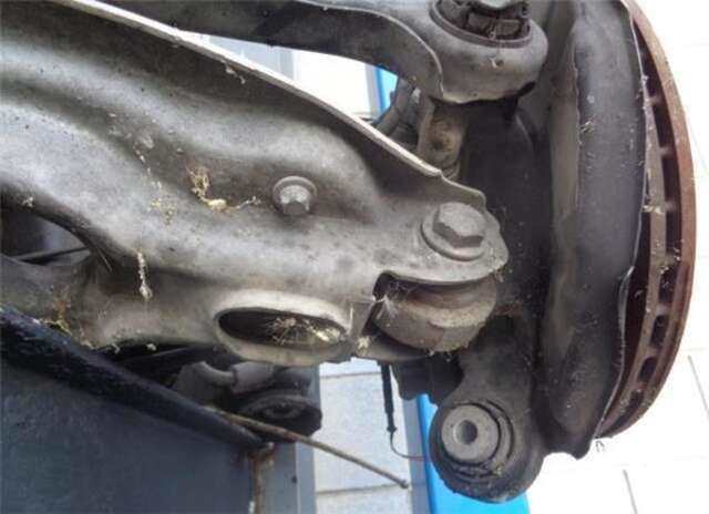 Foto 2ª: Brazo Suspension Trasero Izquierdo Bmw Serie 3 315 320CI [N43B20A]
