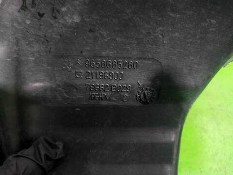 Foto 3ª: Deposito Limpiaparabrisas Citroen C4 COLLECTION 90CV [9HXDV6ATED4] (2004)