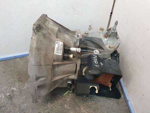 Foto 3ª: Caja Cambios Ford Fiesta AMBIENTE 68CV 50KW [A9JB] (2002)