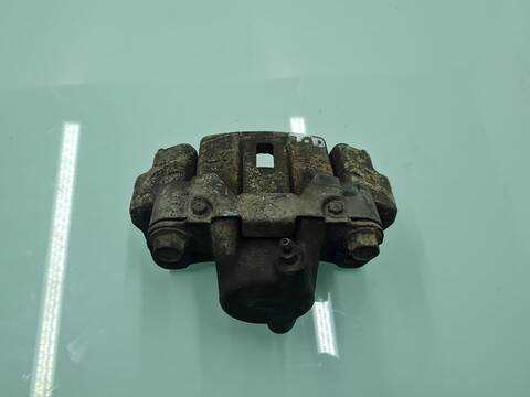 Foto 3ª: Pedal Embrague Toyota Land Cruiser D4-D VX 5-PTAS.) 163CV 120KW [1KDFTV] (2001)