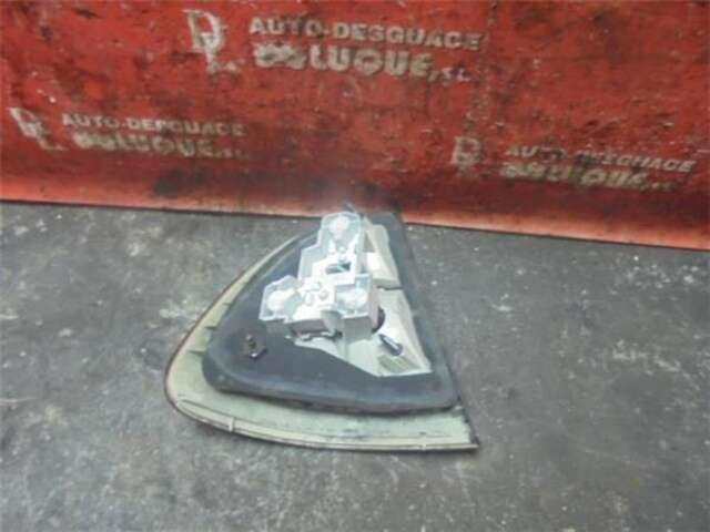 Foto 2ª: Piloto Trasero Derecho Bmw Serie 3 315 2.0 320D [2.0 LTR. - 110 KW 16V DIESEL CAT] [M47 D20 (20 4 D4)]