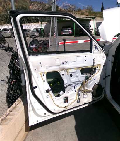 Foto 2ª: Puerta Delantera Izquierda Nissan Juke 1.5 DCI 2010-2015 [K9KA6] (2014)