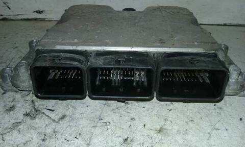 Foto 3ª: Centralita Motor ECU Renault Espace 2.2 DCI TD 150CV 110KW [G9T J7] (2003)