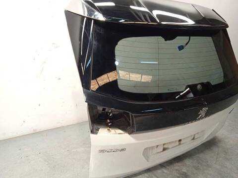 Foto 2ª: Portón Peugeot 3008 GT LINE 181CV 133KW [5G06] (2020)