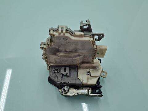 Cerradura Puerta Delantera Derecha Audi A6 3.0 TDI QUATTRO 245CV 180KW
