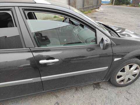 Puerta Delantera Derecha Renault Megane F9Q804 GRANDTOUR II GRANDTOUR