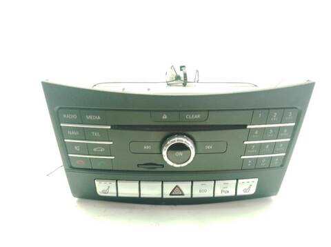 Sistema Audio Radio CD Mercedes Clase E 180 E 220 CDI - BLUETEC 212.001 212.002)
