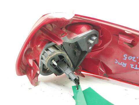 Foto 2ª: Piloto Trasero Izquierdo Peugeot 207 CONFORT 73CV 54KW [KFV] (2008)