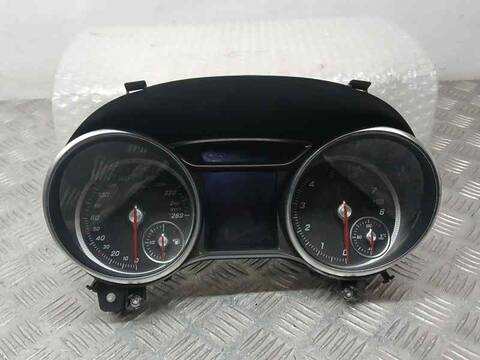 Foto 2ª: Cuadro de Instrumentos Mercedes Clase G 230 GLA 200 156.943) 156CV 115KW [270910] (2019)