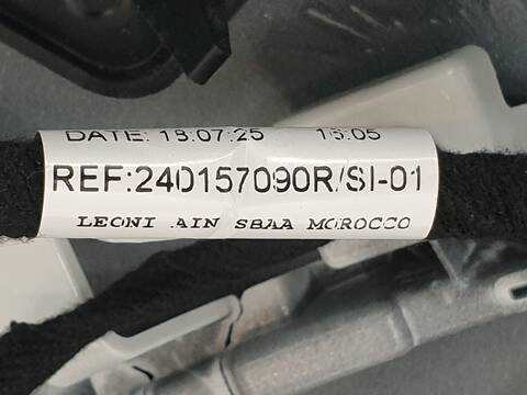 Foto 2ª: Paragolpes Trasero Renault Clio SIN DEFINIR