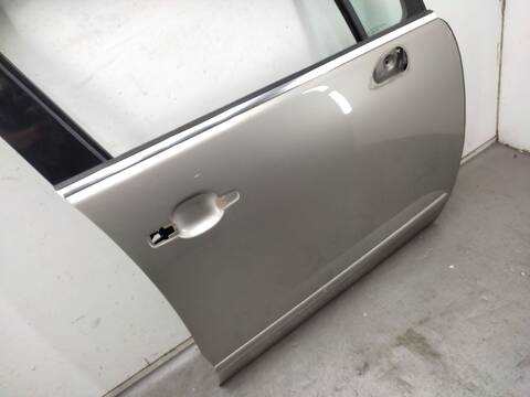 Foto 3ª: Puerta Delantera Derecha Peugeot 5008 1.6 HDI 114CV 84KW [9H05] (2013)