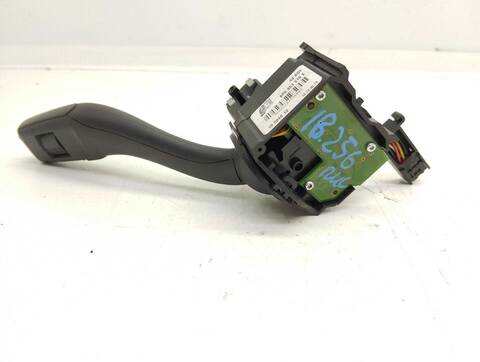 Foto 4ª: Mando Multifuncion Audi A3 1.6 TDI AMBIENTE 105CV 77KW [CAY] (2011)