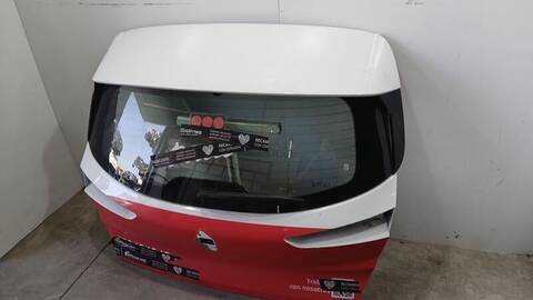 Foto 3ª: Portón Renault Captur EVOLUTION 90CV 66KW [H4D480] (2024)