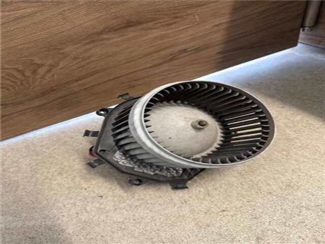 Foto 2ª: Calefacción Citroen C4 1.6 HDI [9HZ-DV6TED4]