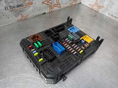 Foto 2ª: Caja Reles Fusibles Citroen Berlingo CONTRLOL M 102CV 75KW FURGON [YHT] (2022)