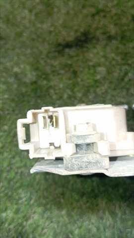 Foto 3ª: Cierre Centralizado Delantero Derecho Opel Frontera 2.8 TD A [4JB1] (1996)