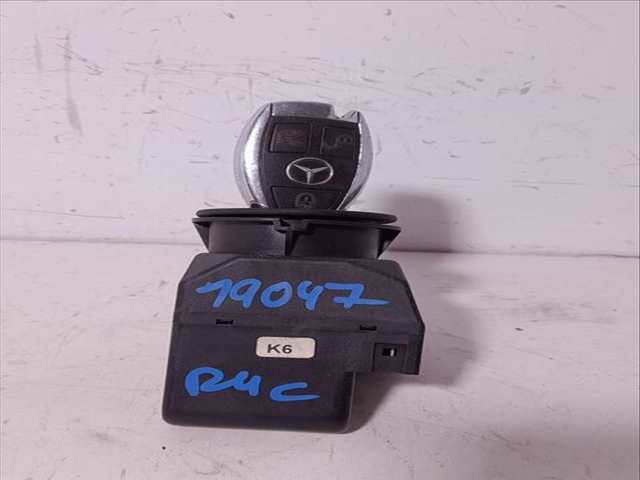 Foto 2ª: Motor de Arranque Mercedes Clase E 180 300 TD 210.025) BERLINA 177CV 130KW [606962] (2001)
