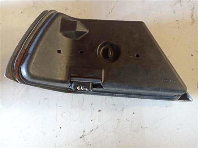 Foto 2ª: Piloto Trasero Derecho Mercedes Clase E 180 2.5 D 250 (124.125) [2.5 LTR. - 66 KW DIESEL CAT]