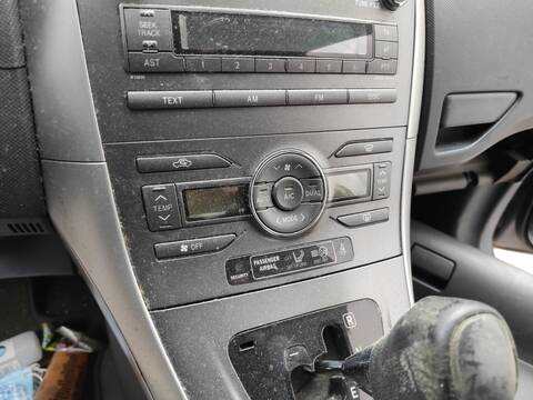 Mando Climatizador Toyota Auris 1ND