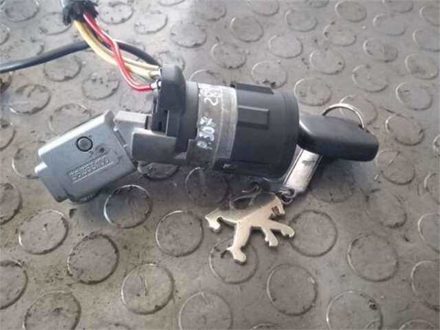 Foto 2ª: Motor de Arranque Peugeot 307 1.6 SW CLIM PLUS [1.6 LTR. - 80 KW 16V CAT (NFU - TU5JP4)] [NFU (TU5JP4)]
