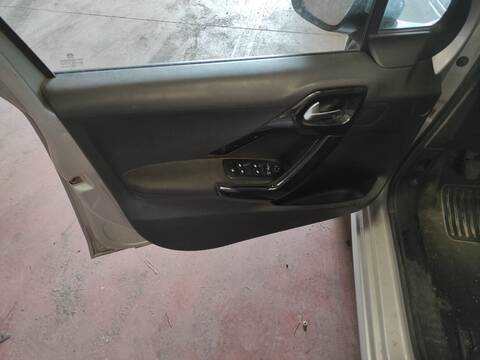 Tapizados Cartoneras Peugeot 208 HM01