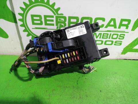 Caja Reles Fusibles Opel Corsa 1.3 16V CDTI 75CV