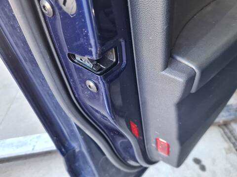 Cerradura Puerta Delantera Izquierda Audi Q3 35 TDI BASICO 149CV 110KW