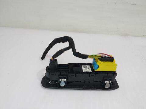 Foto 3ª: Botonera Elevalunas Peugeot 308 ACTIVE 110CV [HNZ / HNP] (2013)