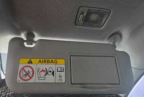 Foto 2ª: Parasol Derecho Toyota Auris HYBRID BUSINESS 136CV 100KW (2013)